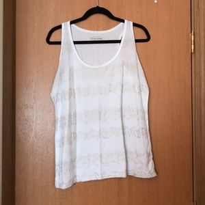 Maurice’s tank top